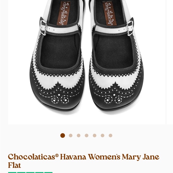 New Comfortable Fabric Women's Mary Jane Flats
Black and white - woman’s size 8. - Picture 6 of 6